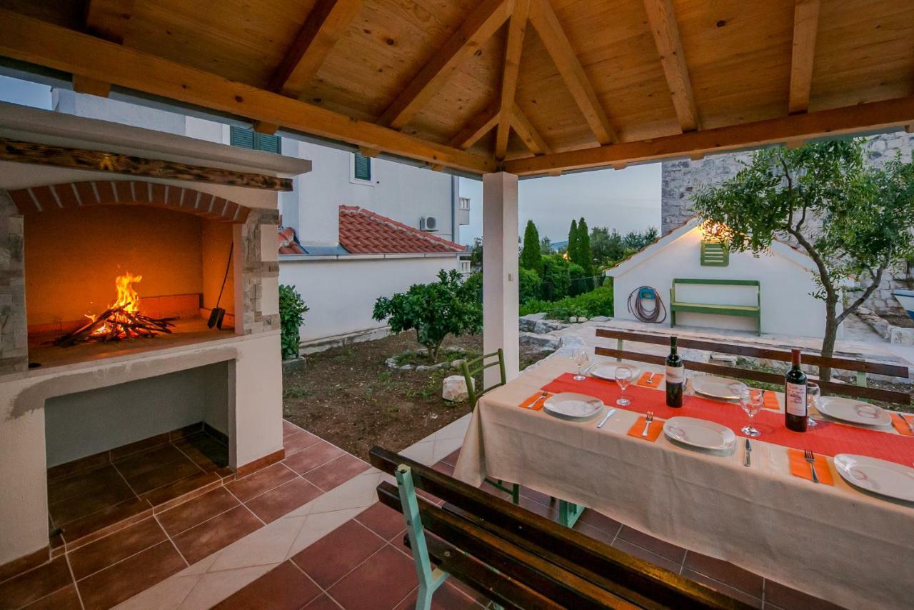 Seaside Villa Mia Трогир Экстерьер фото