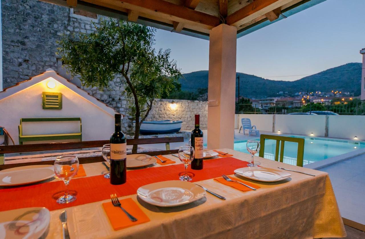 Seaside Villa Mia Трогир Экстерьер фото
