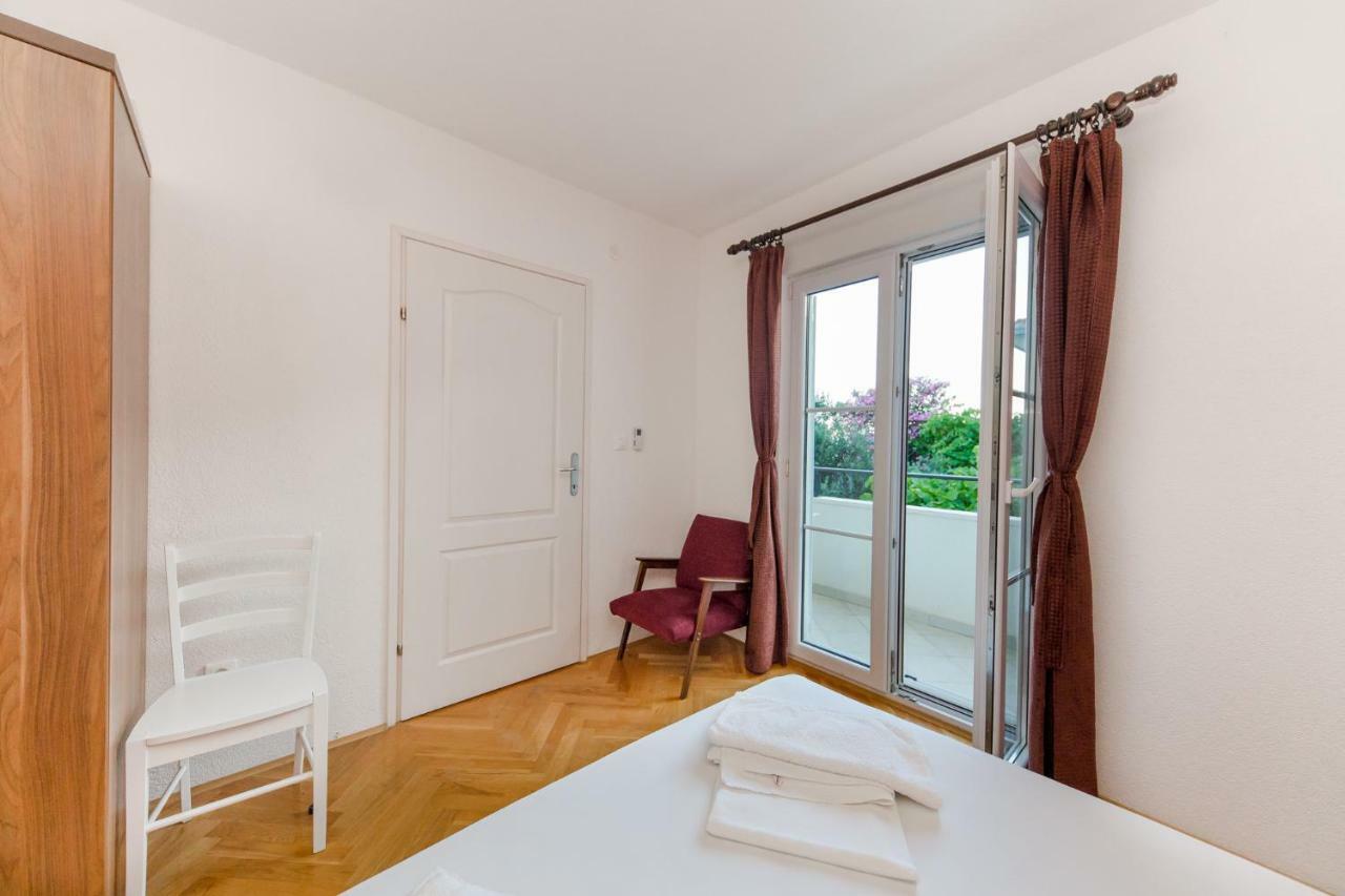 Seaside Villa Mia Трогир Экстерьер фото
